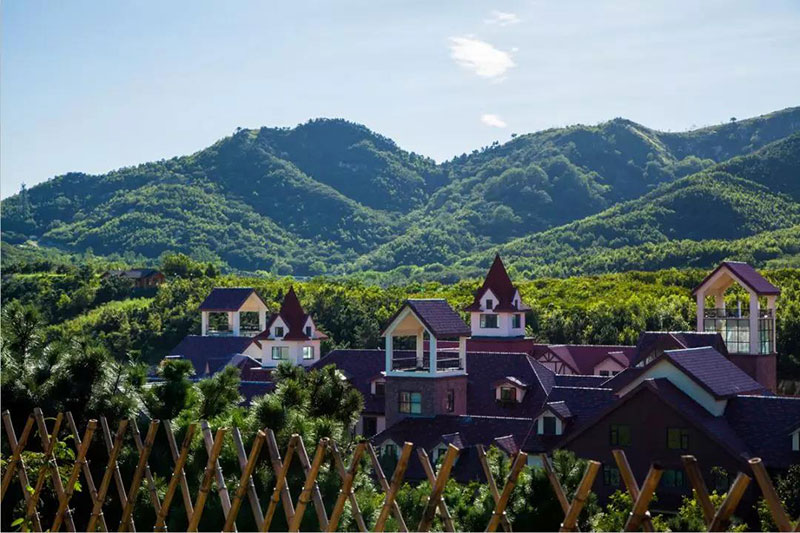 青岛西海岸度假旅游区藏马山,夏日美景"藏"不住
